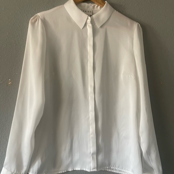 Reiss Classic White Button Down Top - Picture 3 of 7